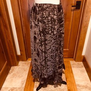 Chico’s Velvet Burn Out Skirt